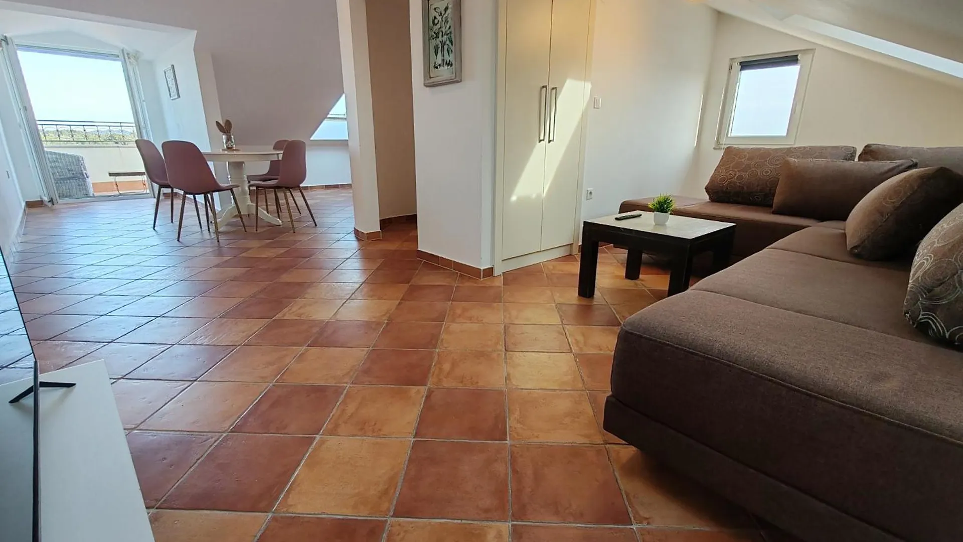 Apartments Kovacicek 5 Biograd Na Moru